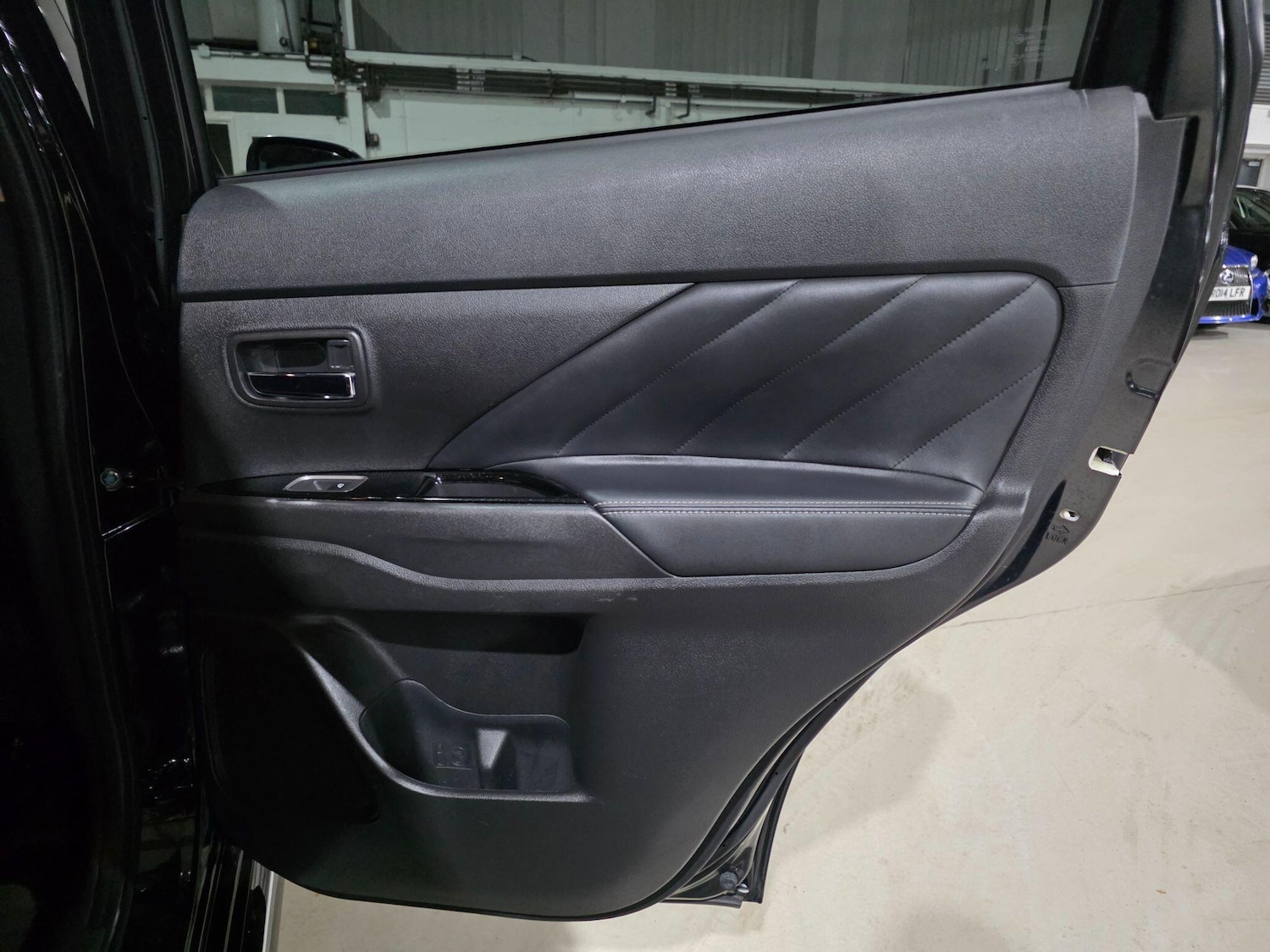 Used Mitsubishi Outlander 2018 for sale - 76613134: Photo 18