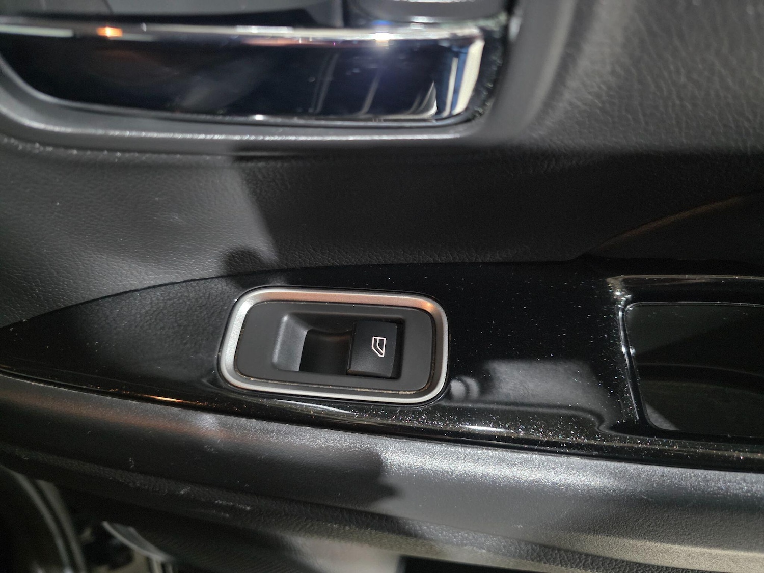 Used Mitsubishi Outlander 2018 for sale - 76613134: Photo 19