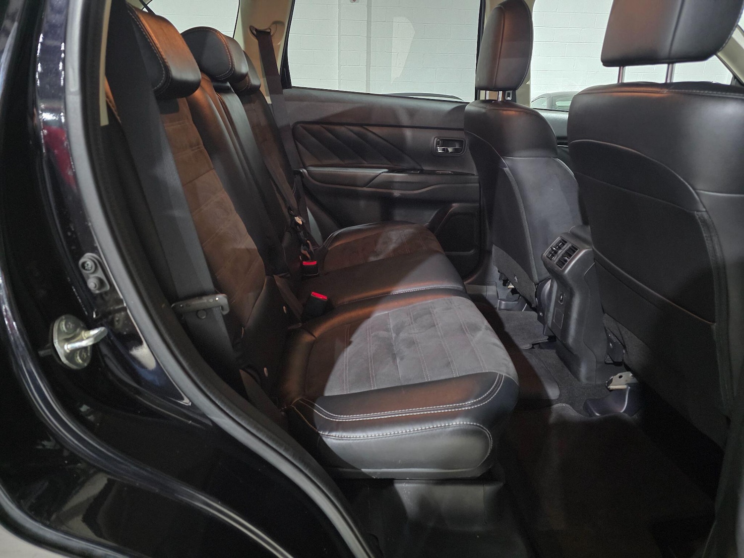 Used Mitsubishi Outlander 2018 for sale - 76613134: Photo 20