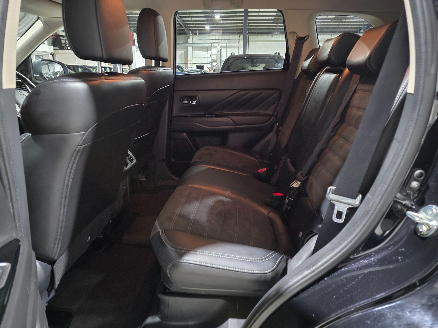 Used Mitsubishi Outlander 2018 for sale - 76613134: Photo 21