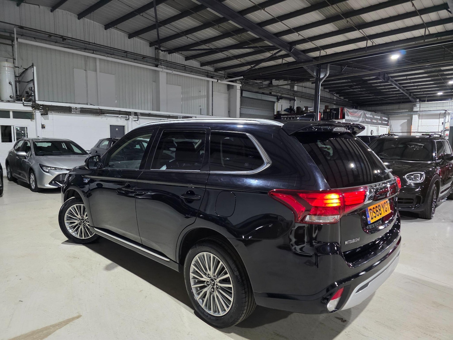 Used Mitsubishi Outlander 2018 for sale - 76613134: Photo 24