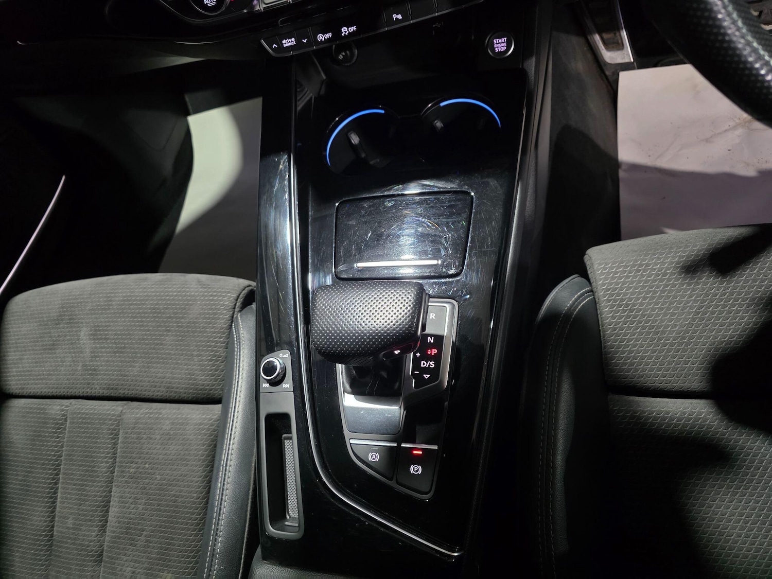 Used Audi A4 Avant 2021 for sale - 76573496: Photo 13