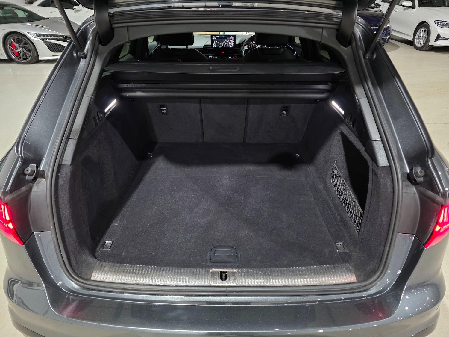 Used Audi A4 Avant 2021 for sale - 76573496: Photo 33