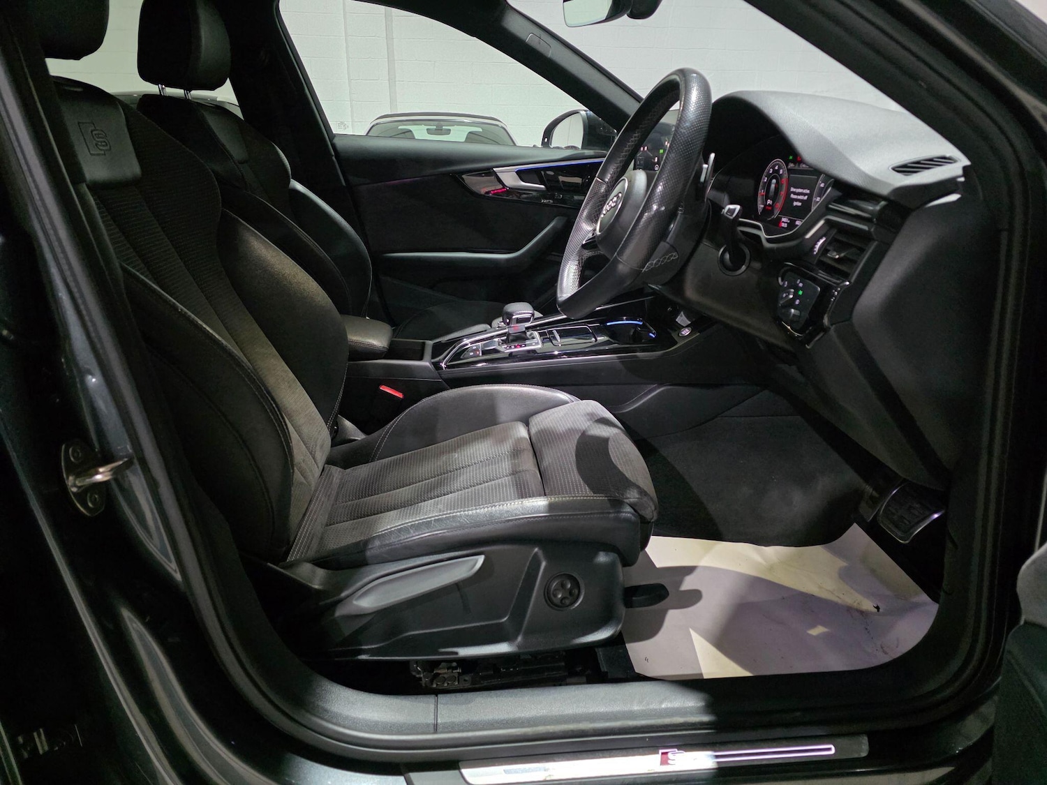 Used Audi A4 Avant 2021 for sale - 76573496: Photo 6