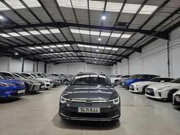 Used Volkswagen Golf 2021 for sale - 78810189: Photo