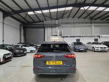 Used Volkswagen Golf 2021 for sale - 78810189: Photo