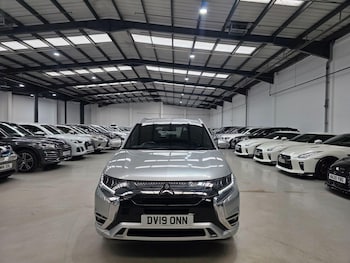 Used Mitsubishi Outlander 2019 for sale - 75508080: Photo
