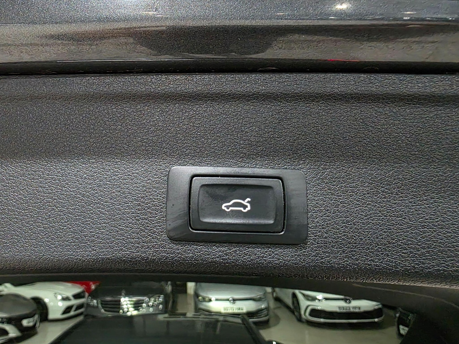 Used Audi A4 Avant 2018 for sale - 76152708: Photo 12
