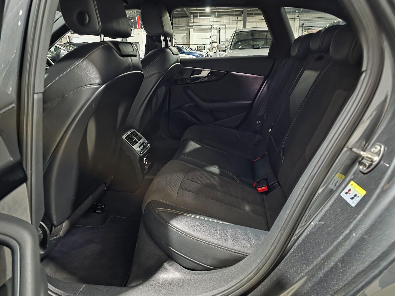 Used Audi A4 Avant 2018 for sale - 76152708: Photo 26