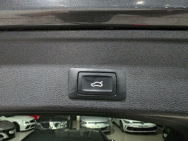 Used BMW 3 Series 2021 for sale - 76122834: Photo 12