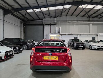 Used Toyota Prius 2018 for sale - 78184802: Photo