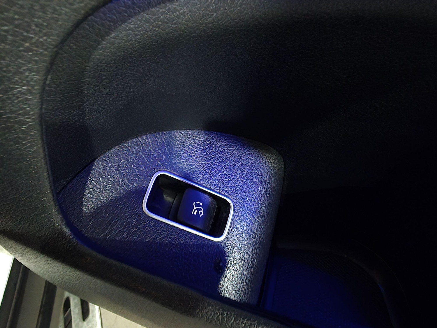 Used Mercedes-Benz GLE 2021 for sale - 76214022: Photo 17