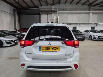 Used Mitsubishi Outlander 2016 for sale - 75030680: Photo