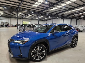 2020 (70) - 2.0 250h E-CVT Euro 6 (s/s) 5dr