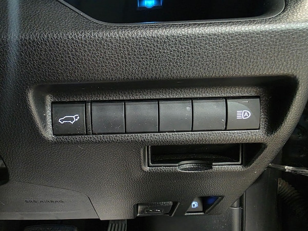 Used Toyota RAV4 2019 for sale - 76013392: Photo 21