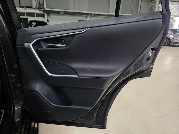 Used Toyota RAV4 2019 for sale - 76013392: Photo 22