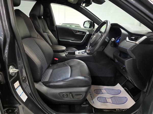 Used Toyota RAV4 2019 for sale - 76013392: Photo 6