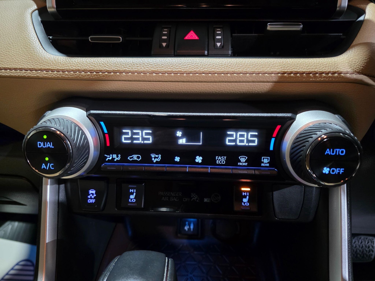 Used Toyota RAV4 2019 for sale - 77190721: Photo 11