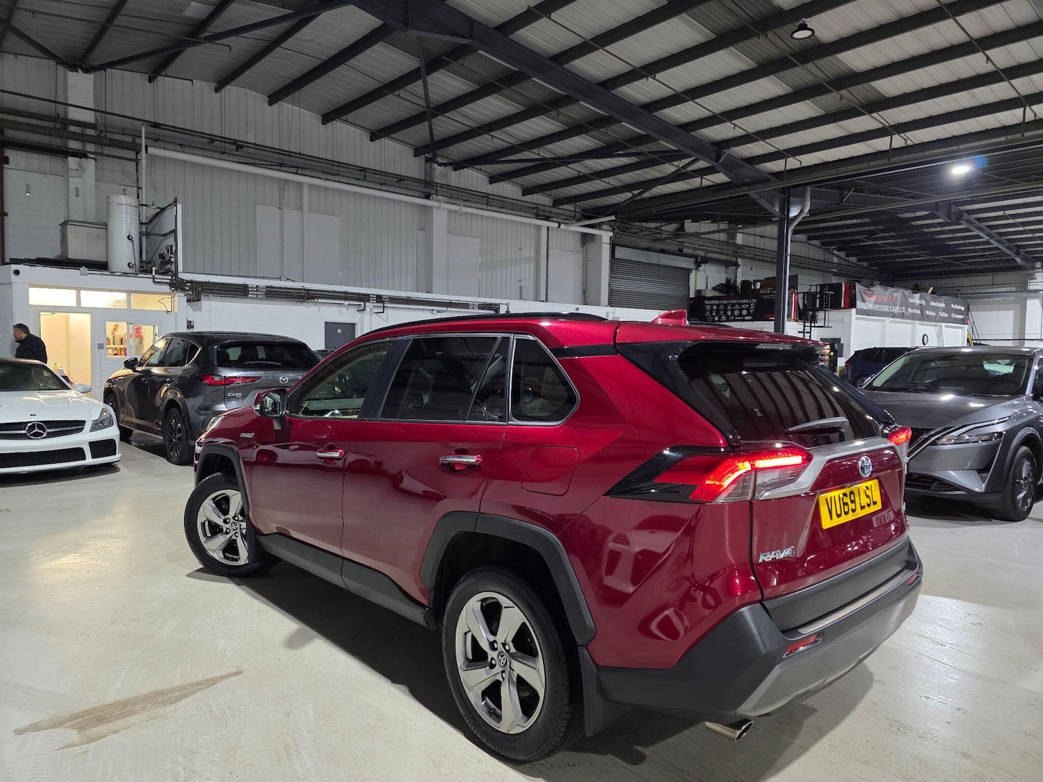 Used Toyota RAV4 2019 for sale - 77190721: Photo 31