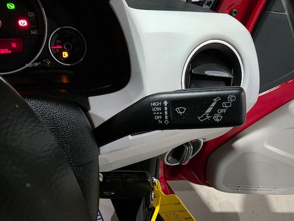 Used Volkswagen up! 2017 for sale - 76136501: Photo 14