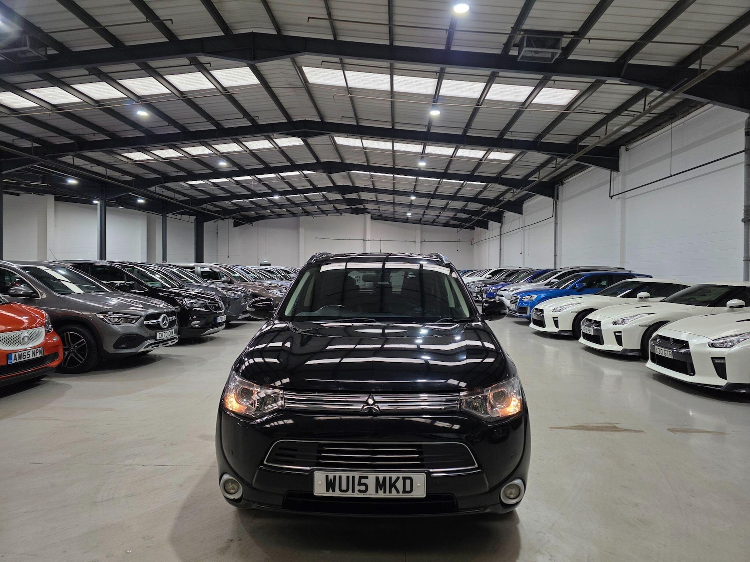 Used Mitsubishi Outlander 2015 for sale - 76398103: Photo 2