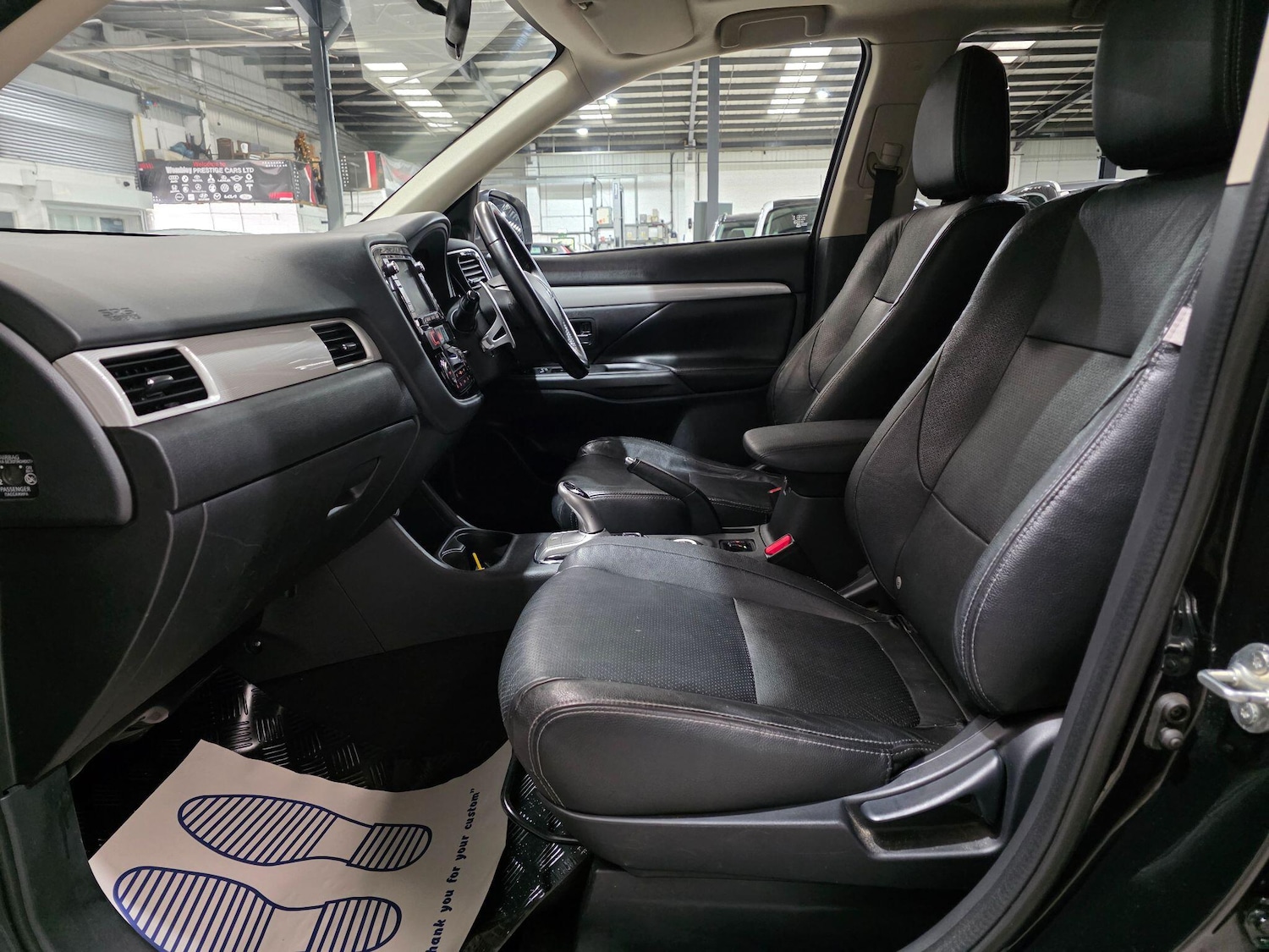 Used Mitsubishi Outlander 2015 for sale - 76398103: Photo 26