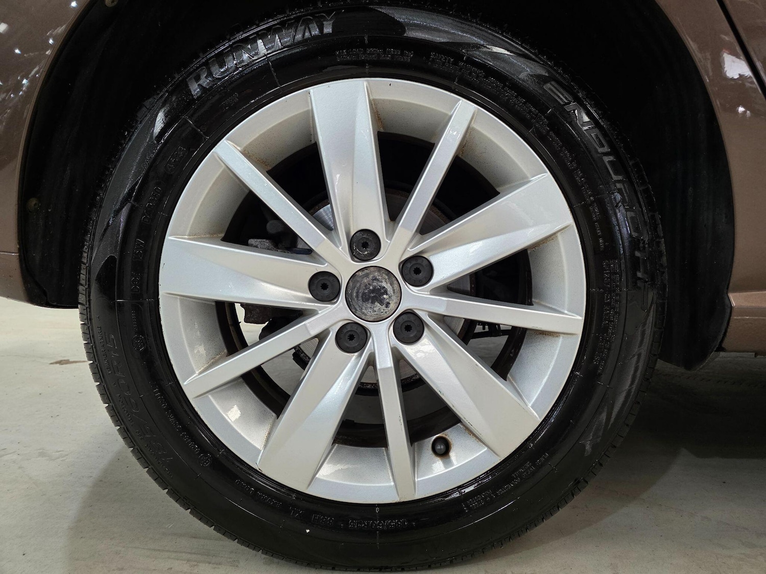 Used Volkswagen Polo 2015 for sale - 76099608: Photo 28