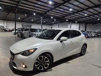 Mazda - Mazda2