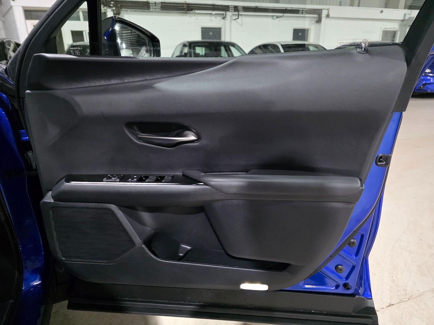 Used Lexus UX 2021 for sale - 76561030: Photo 16