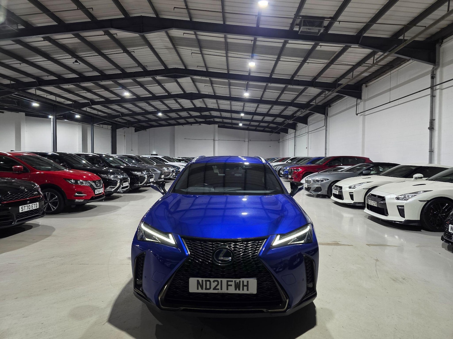 Used Lexus UX 2021 for sale - 76561030: Photo 2