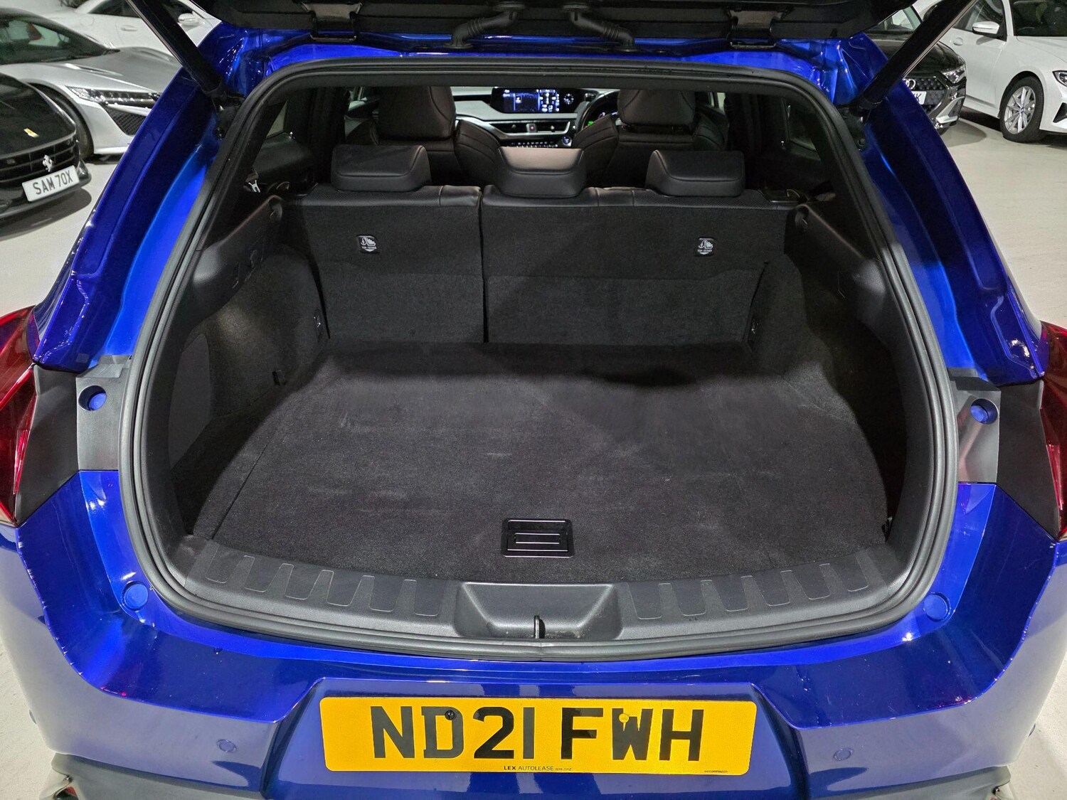 Used Lexus UX 2021 for sale - 76561030: Photo 31