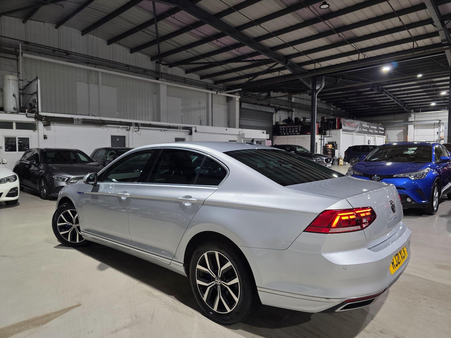 Used Volkswagen Passat for sale - 77016649: Photo 28