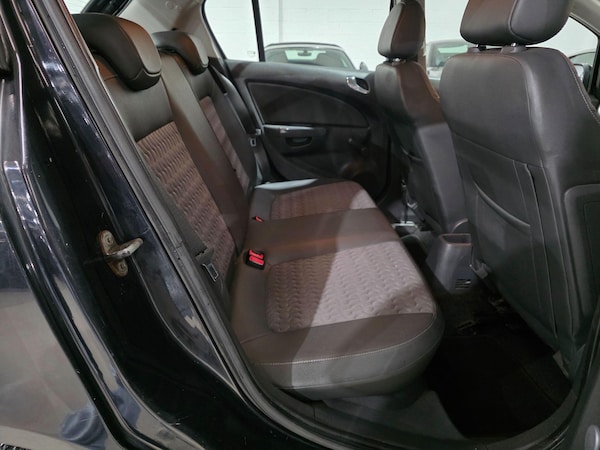 Used Vauxhall Corsa 2011 for sale - 76094509: Photo 20