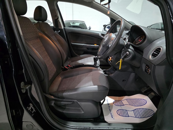 Used Vauxhall Corsa 2011 for sale - 76094509: Photo 6