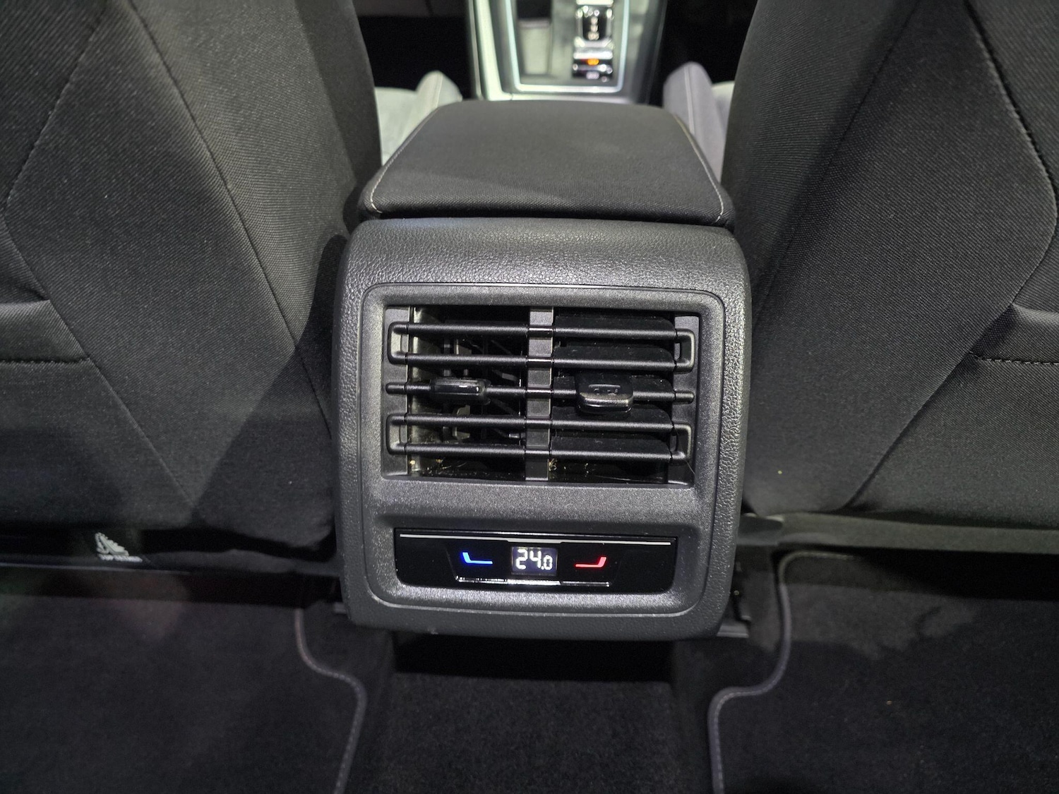 Used Volkswagen Golf 2021 for sale - 76619915: Photo 26