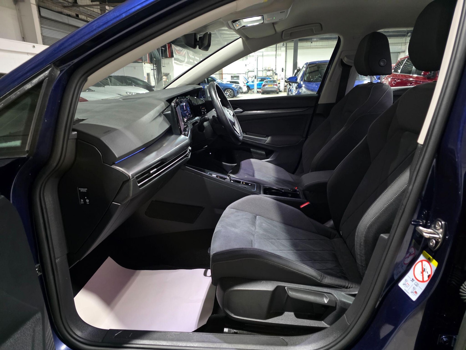 Used Volkswagen Golf 2021 for sale - 76619915: Photo 28