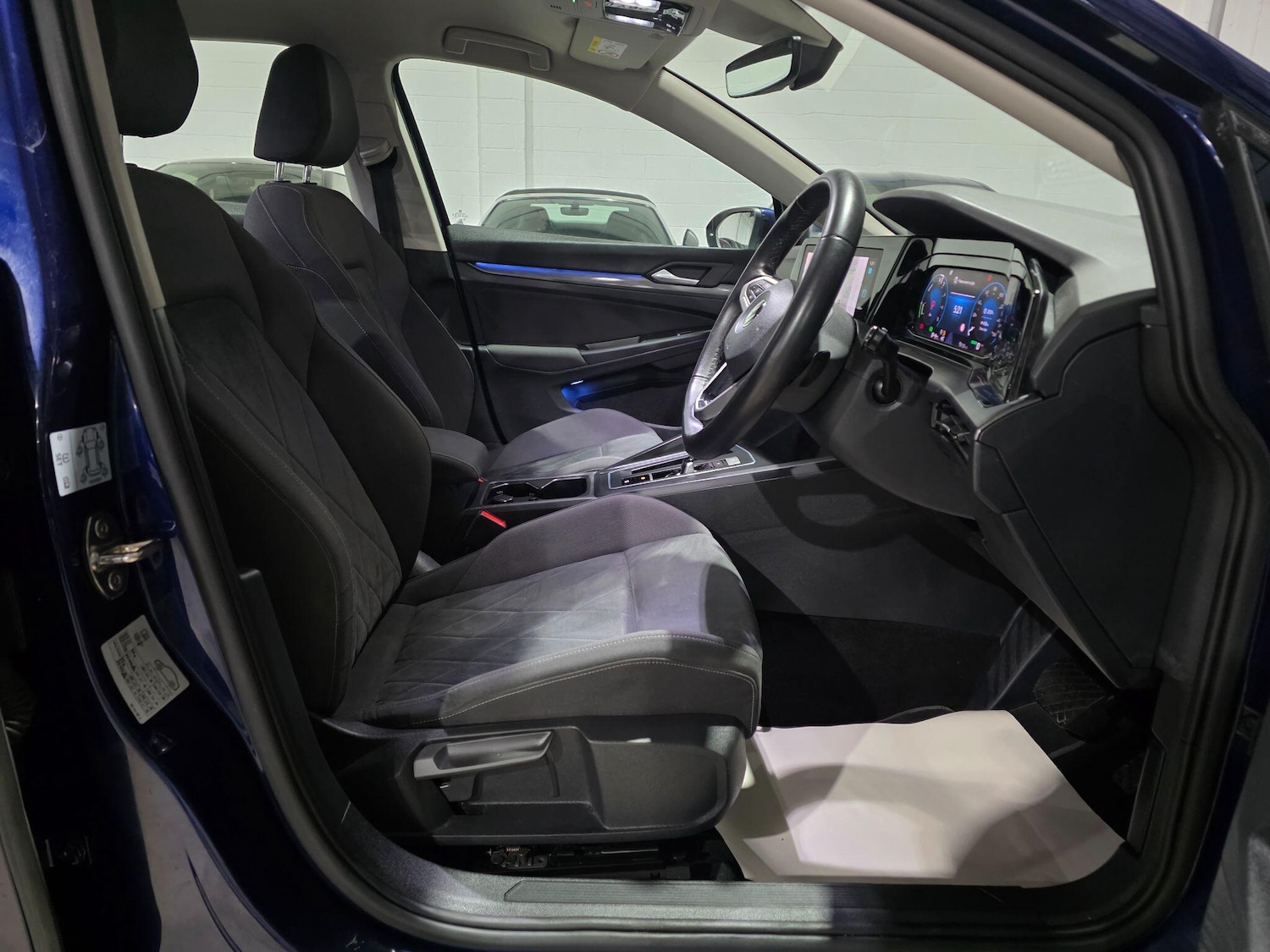 Used Volkswagen Golf 2021 for sale - 76619915: Photo 6