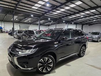 Used Mitsubishi Outlander 2016 for sale - 76727149: Photo