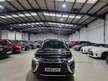 Used Mitsubishi Outlander 2016 for sale - 76727149: Photo