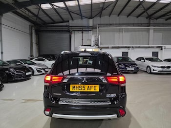 Used Mitsubishi Outlander 2016 for sale - 76727149: Photo