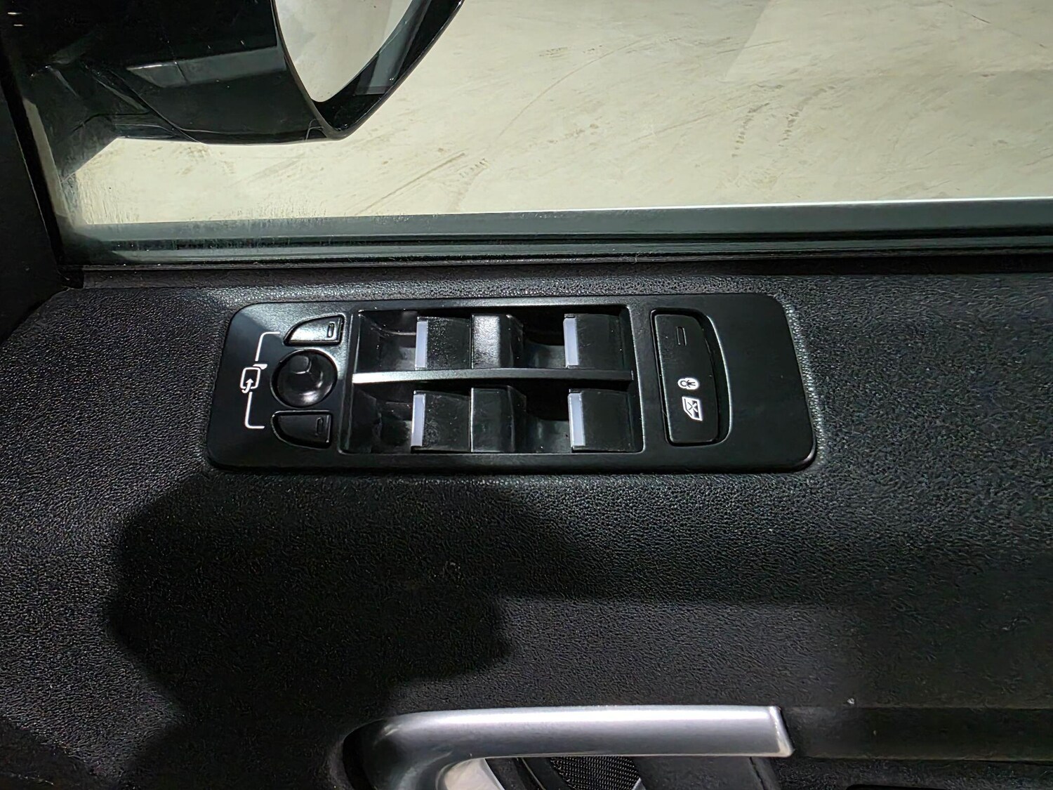 Used Land Rover Discovery Sport for sale - 77484322: Photo 16