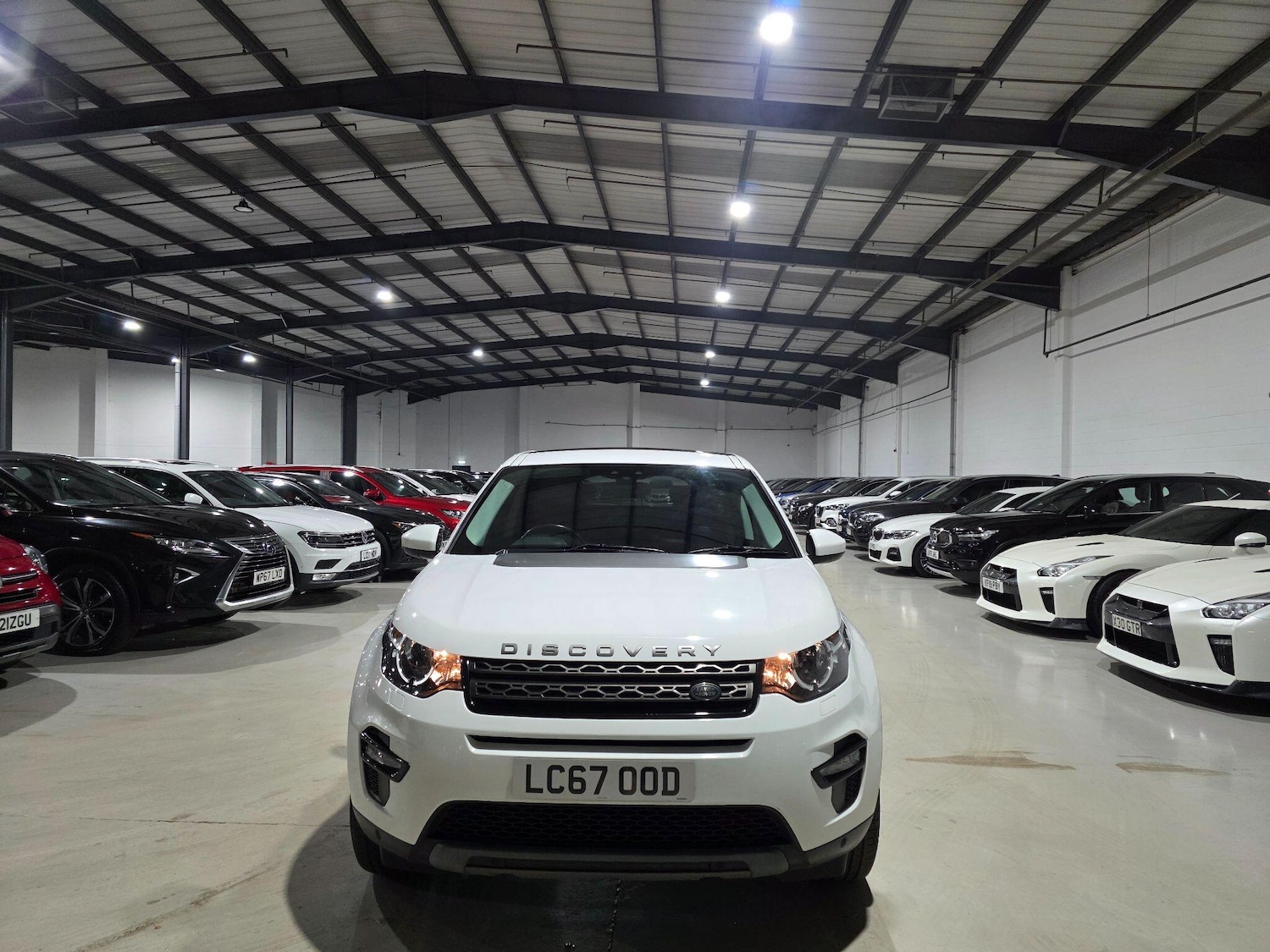 Used Land Rover Discovery Sport for sale - 77484322: Photo 2