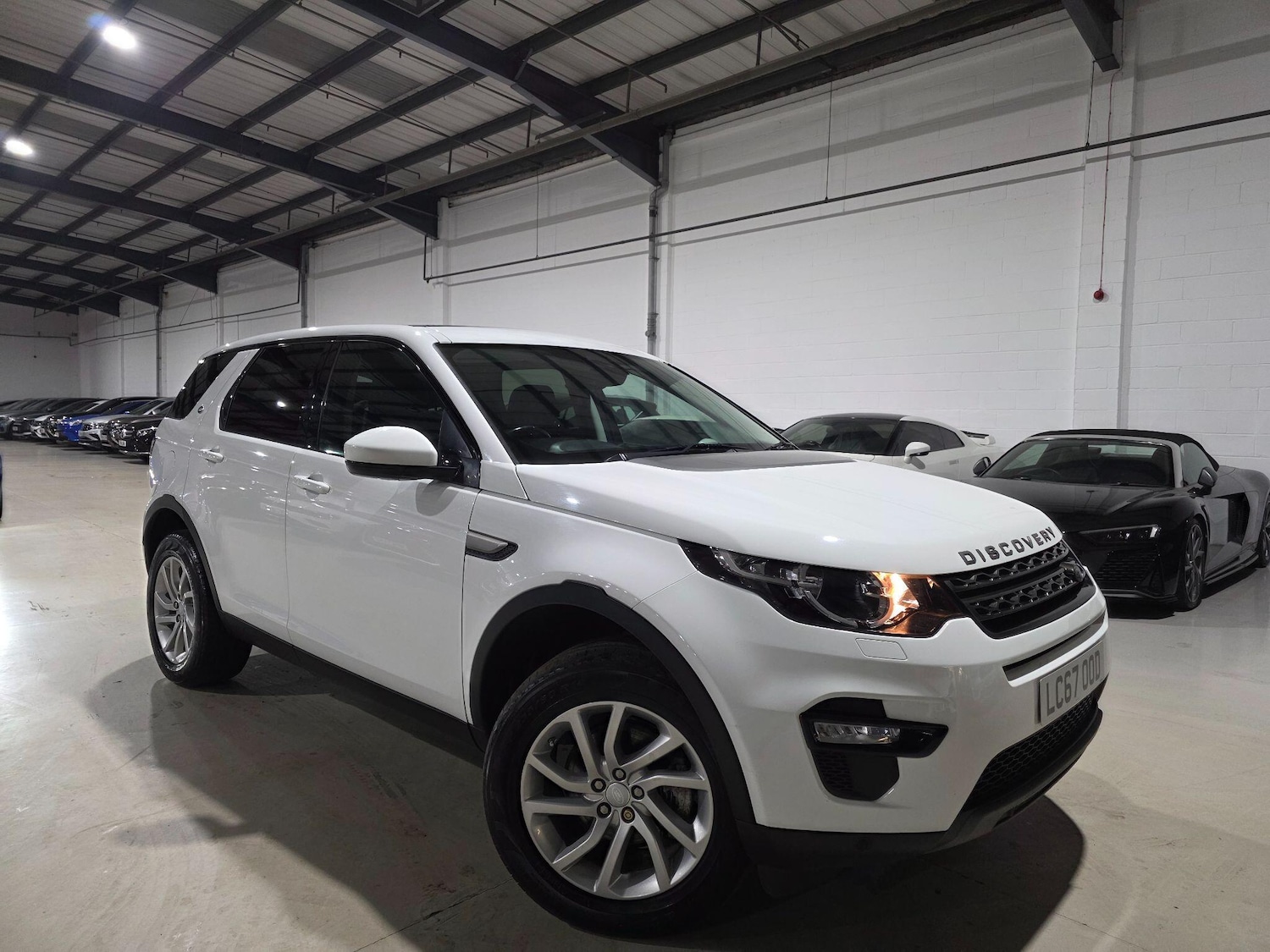 Used Land Rover Discovery Sport for sale - 77484322: Photo 3