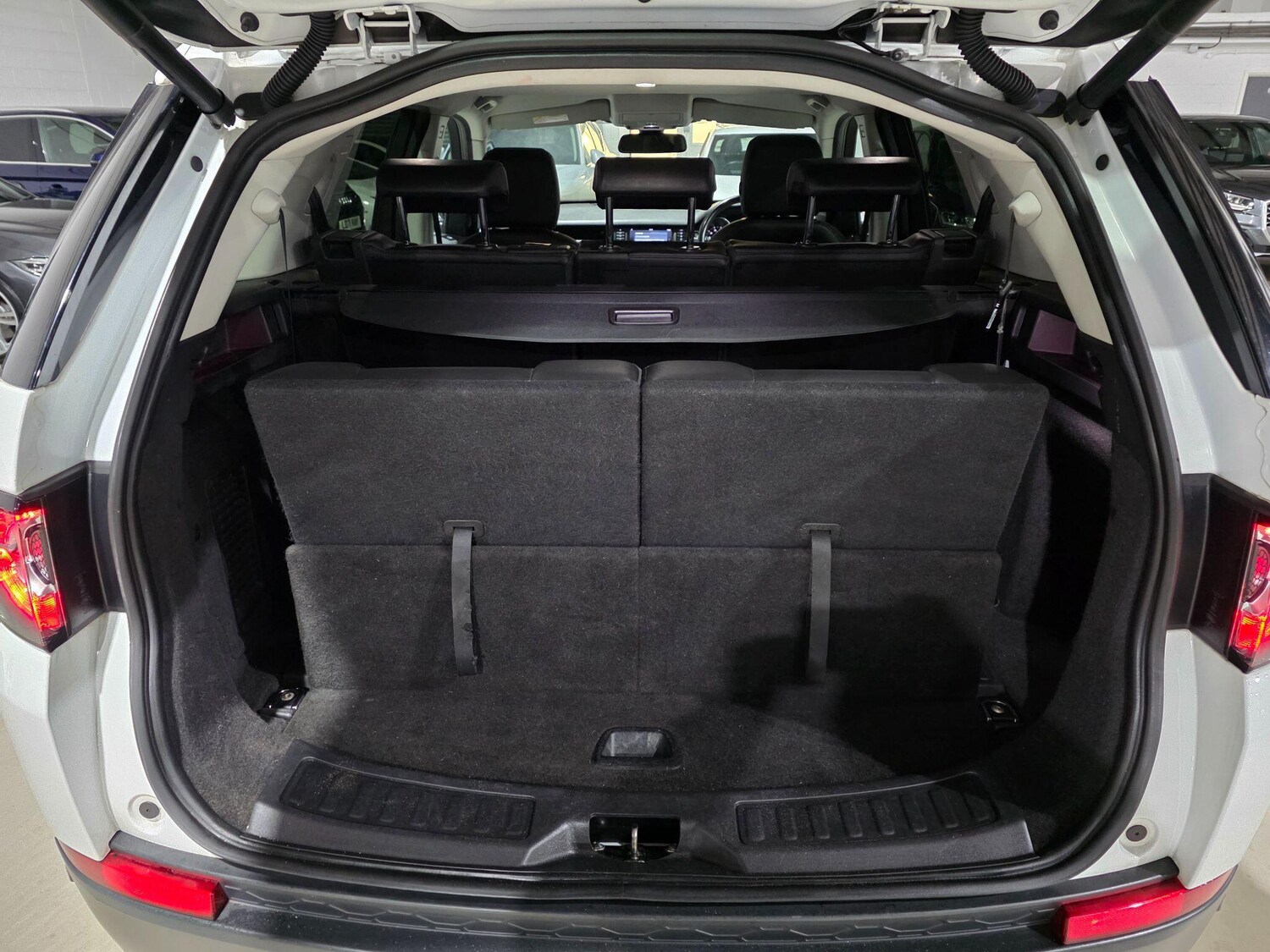 Used Land Rover Discovery Sport for sale - 77484322: Photo 32