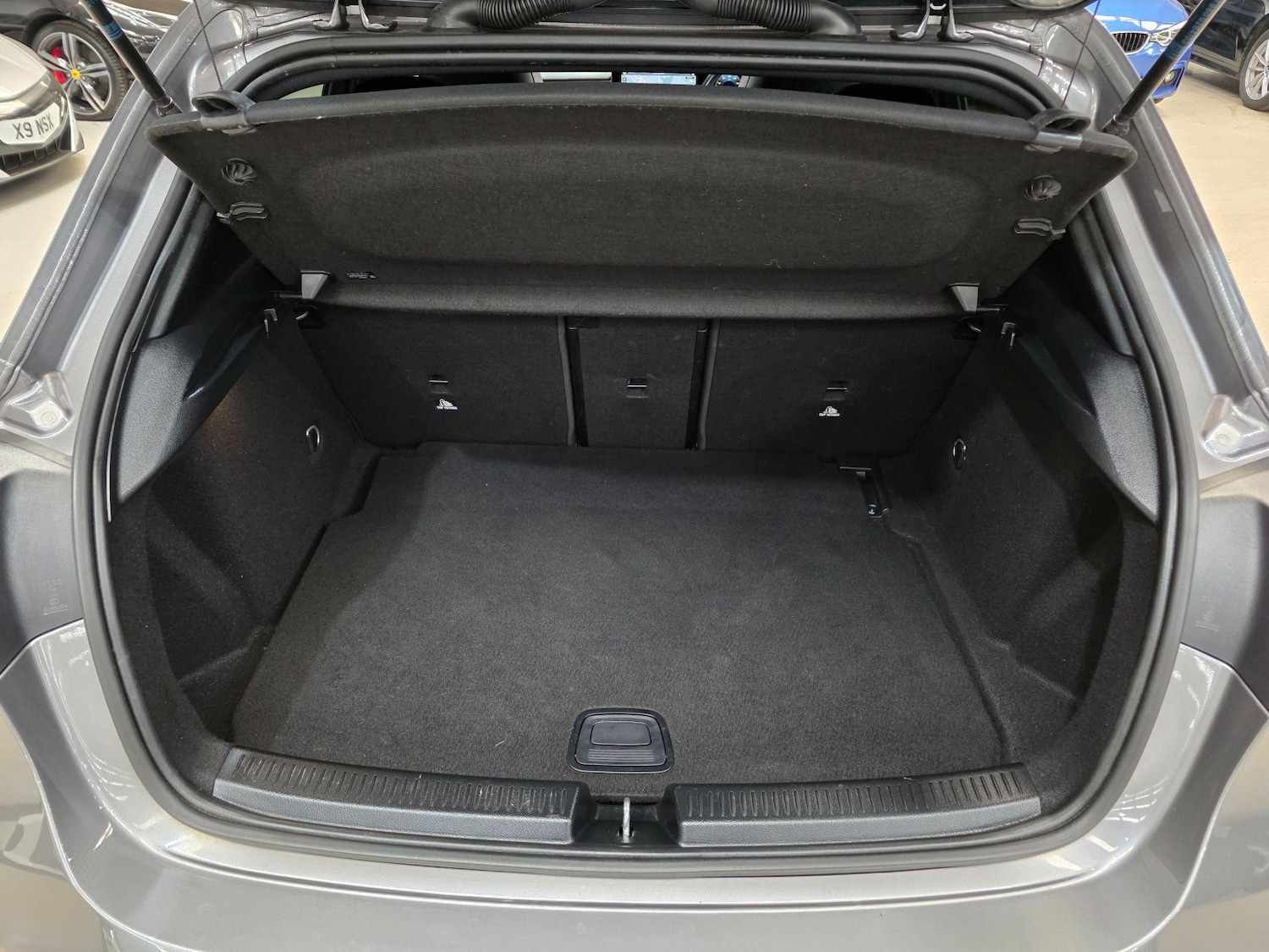 Vehicle 29