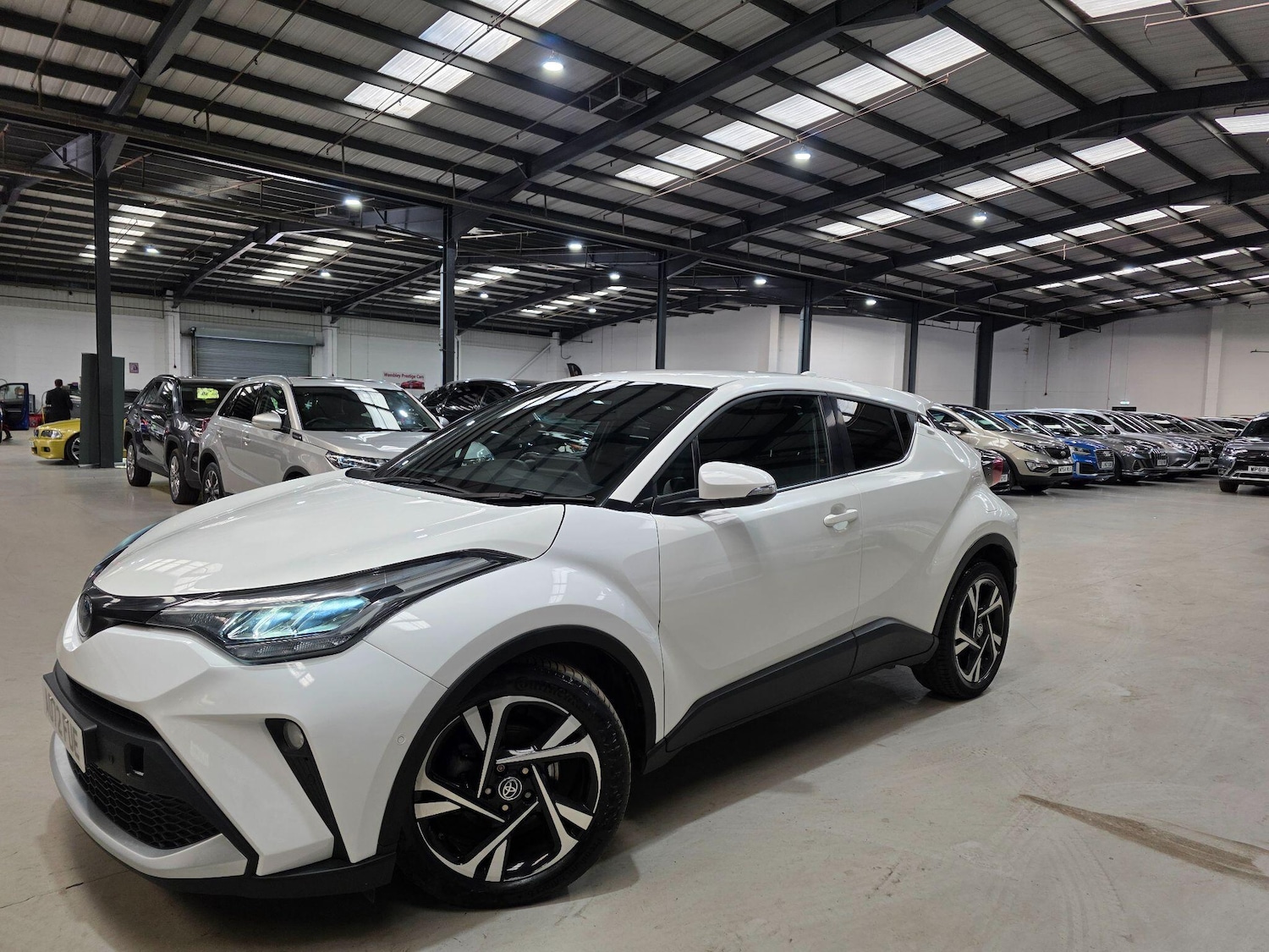 Used Toyota C-HR 2022 for sale - 76214279: Photo 1