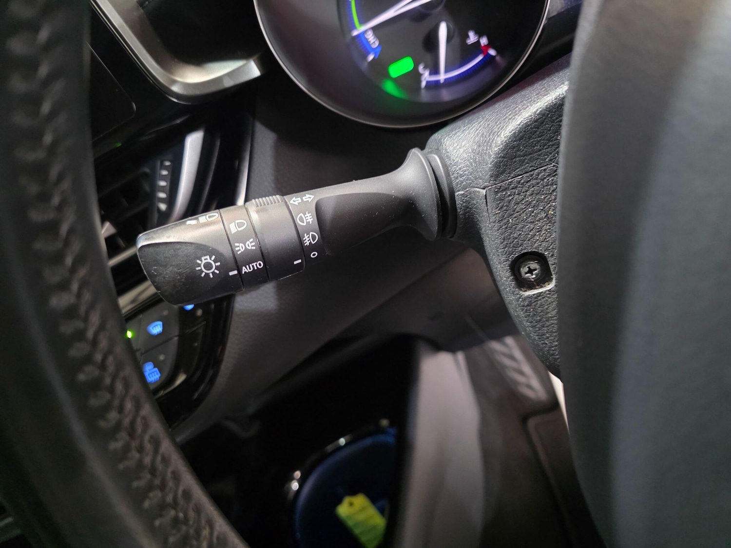 Used Toyota C-HR 2022 for sale - 76214279: Photo 17