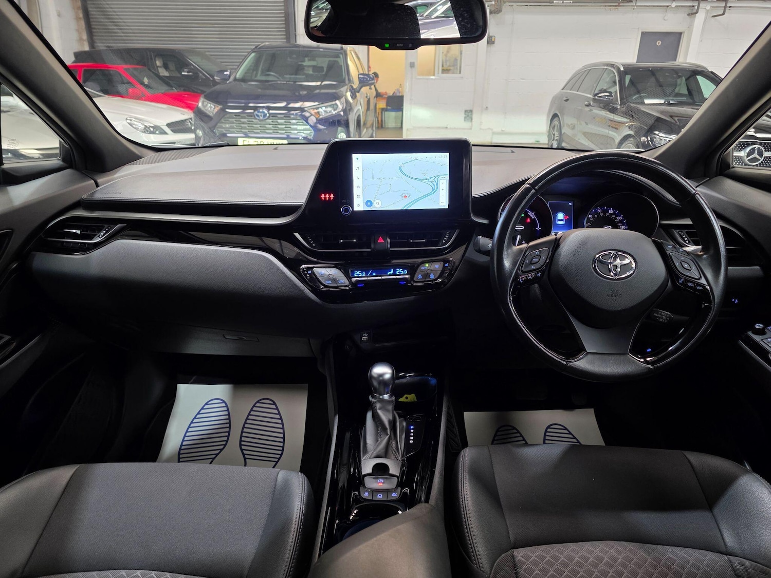 Used Toyota C-HR 2022 for sale - 76214279: Photo 5