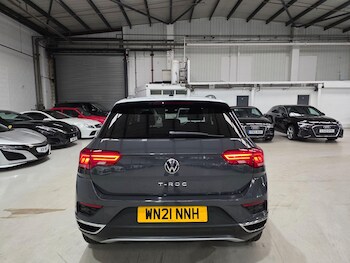 Used Volkswagen T-Roc 2021 for sale - 75319534: Photo