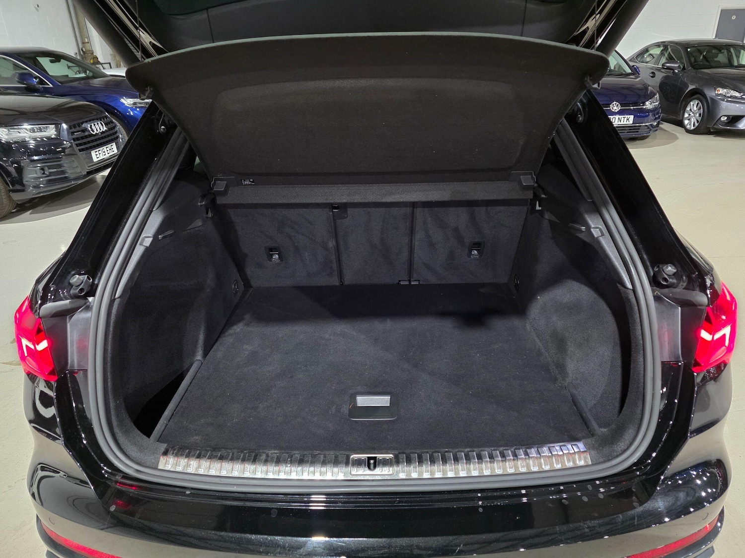 Used Audi Q3 2020 for sale - 77202688: Photo 36